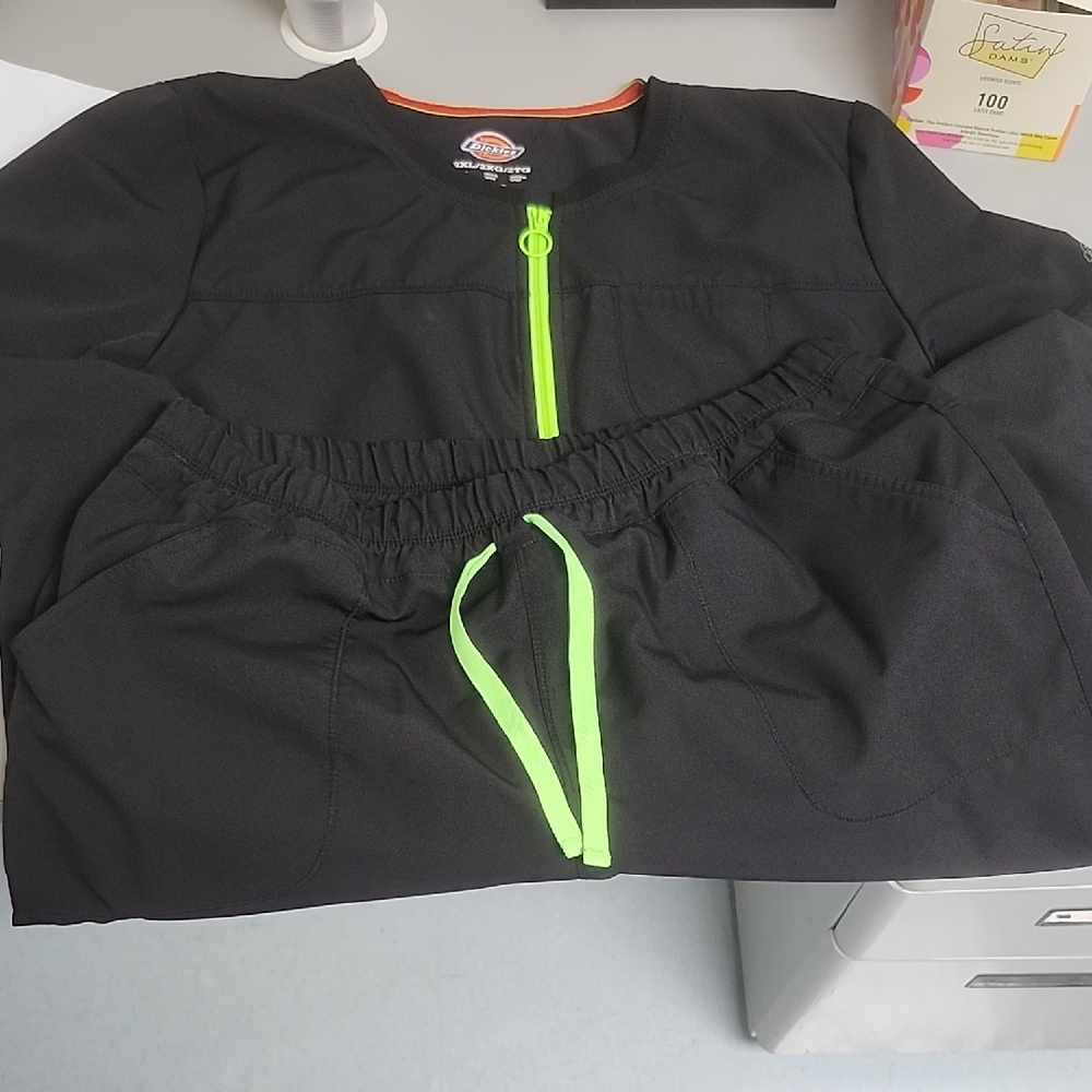 Dickies Black Top with Bright Green Accents And Bottom. Top 2x, Bottom Xlarge